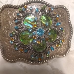 Belt buckle